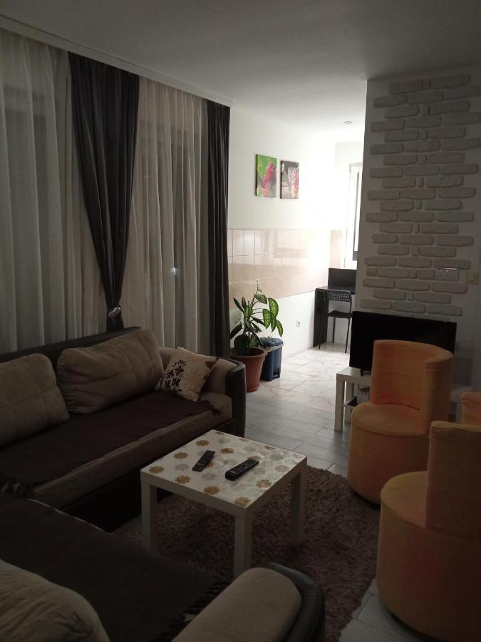 Apartamento Keti 2 Belgrado Exterior foto